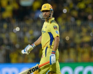 Simply owing that space, says Fleming of Dhoni
