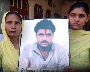 Some justice served: Randeep Hooda after Indian prisoner Sarabjit Singh's killer shot dead by gunmen