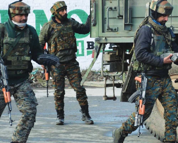 Five militants killed in gunfight with police clash