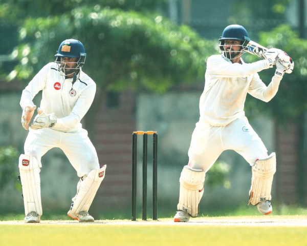 Haryana edge out Gujarat by 4 wickets