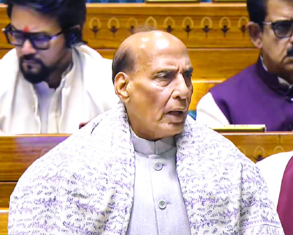 Attacks on ECI part of conspiracy: Rajnath Singh