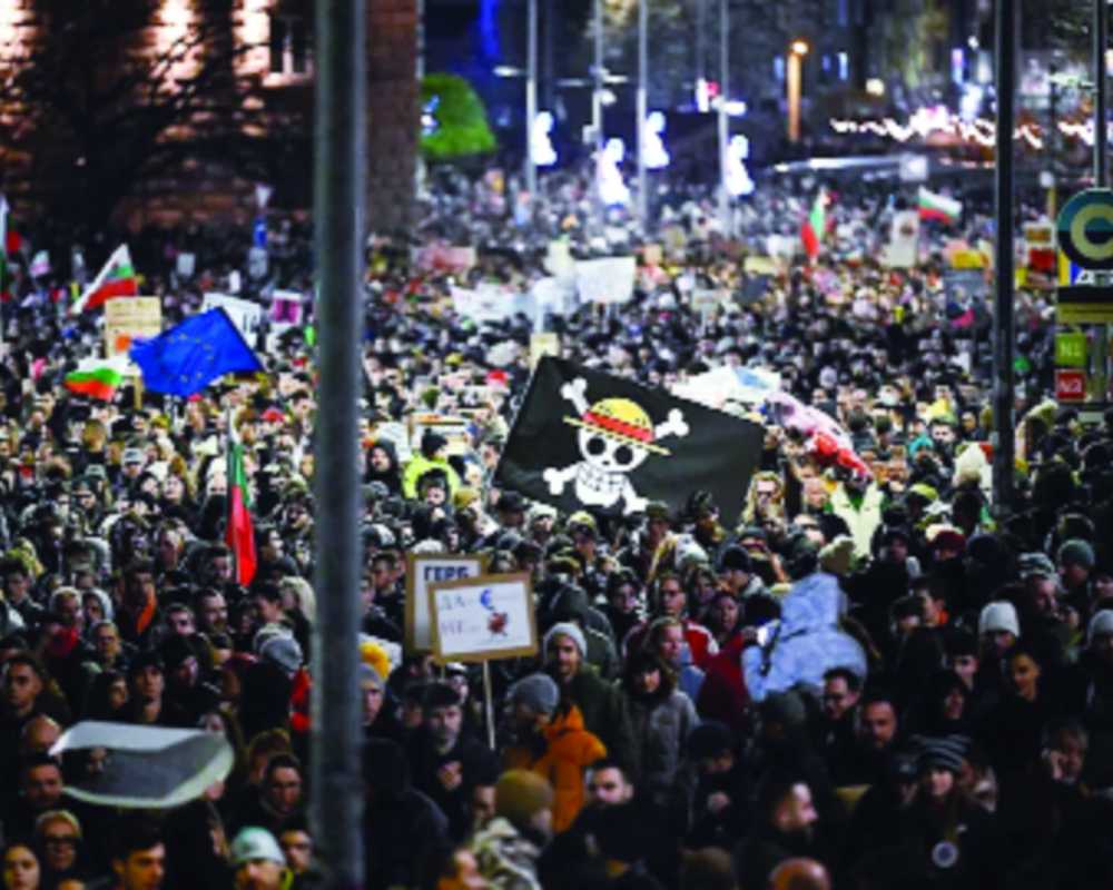 Bulgaria’s Govt resigns amid public protests