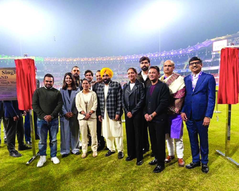 Chandigarh Stadium honours Yuvraj, Harmanpreet