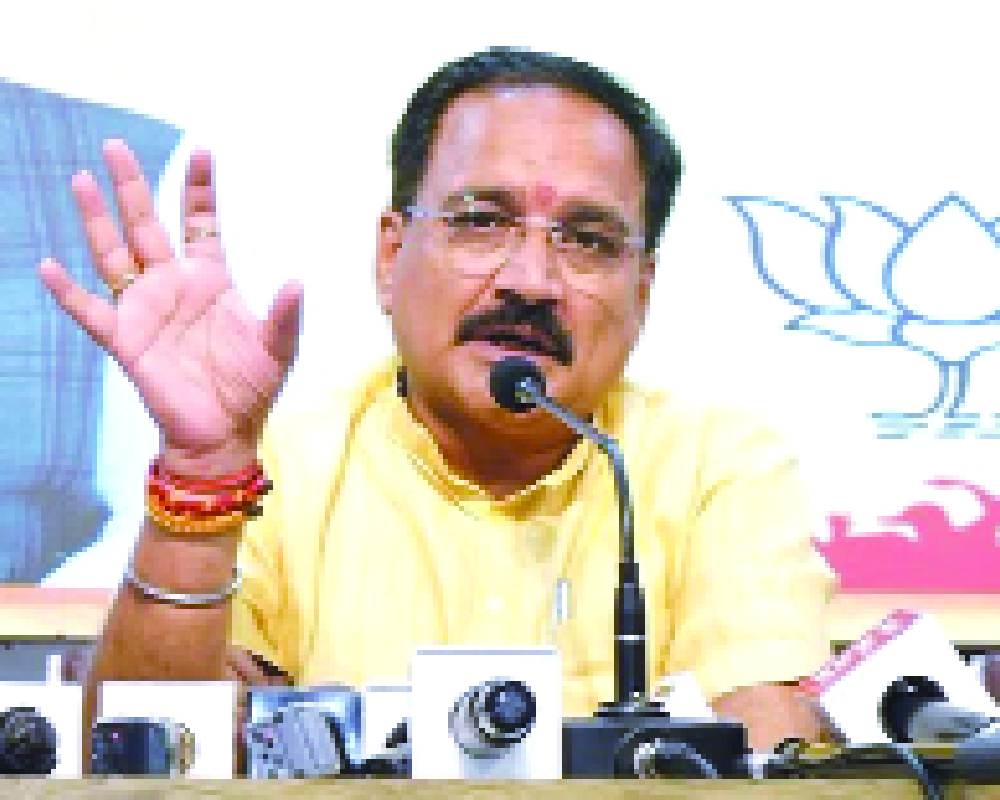 Chhath to be held at 1,500 ghats, says Sachdeva