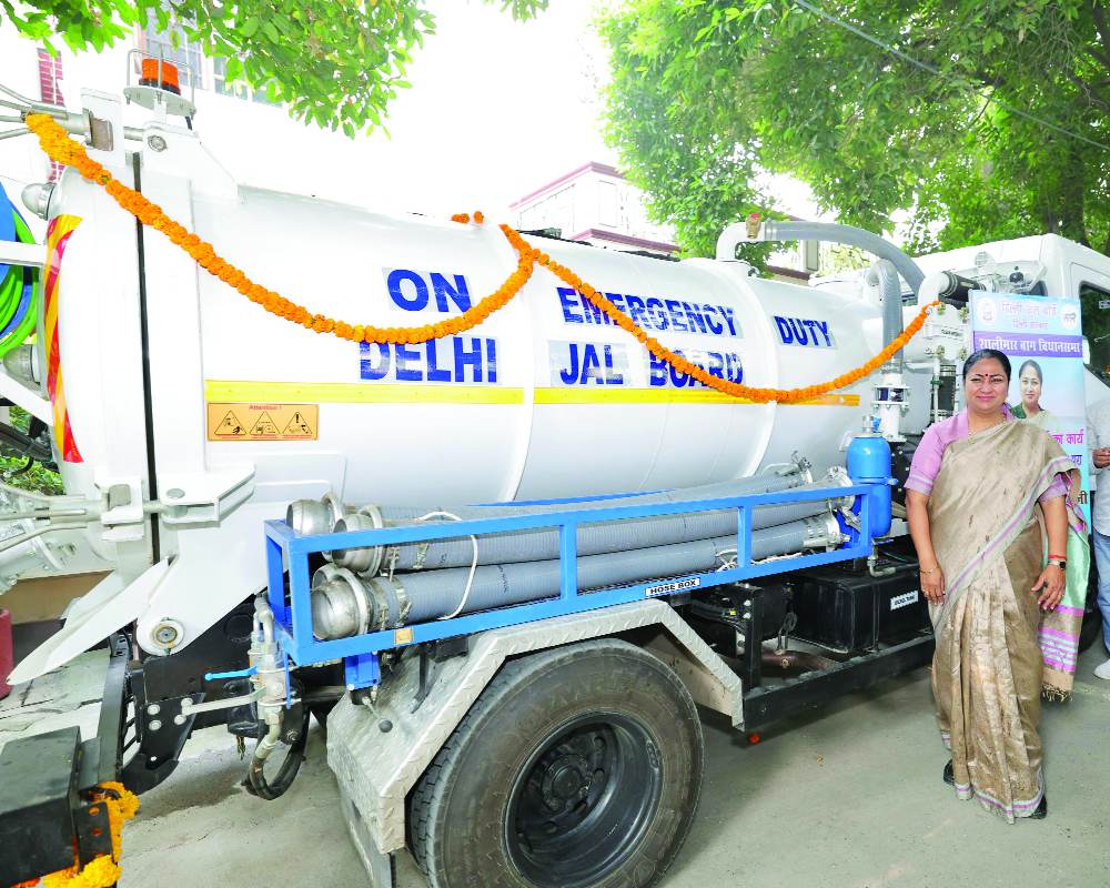 CM launches mini recycler machine for clean sewers