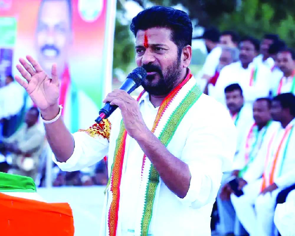 CM Reddy unveils Rs 1,000 crore for Osmania University revamp