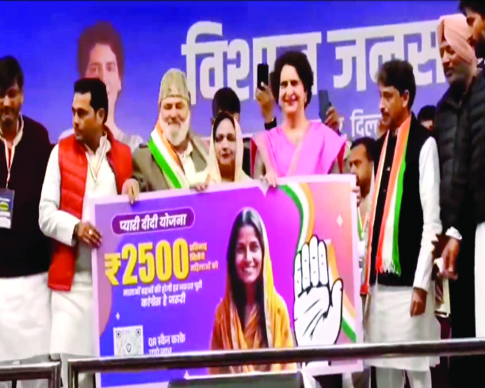 Congress fly EAGLE over ECI