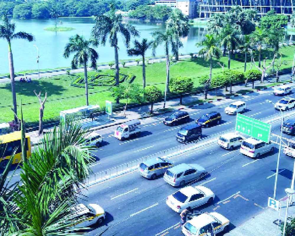 Critics of army go on silent strike in Myanmar