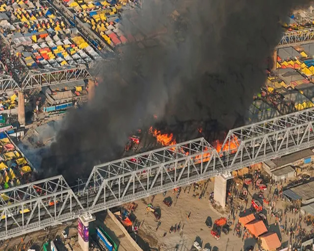 Cylinder blast triggers fire at Maha Kumbh, no casualty reported