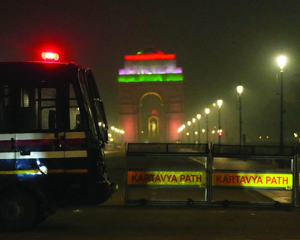 Delhi remains on edge after blast