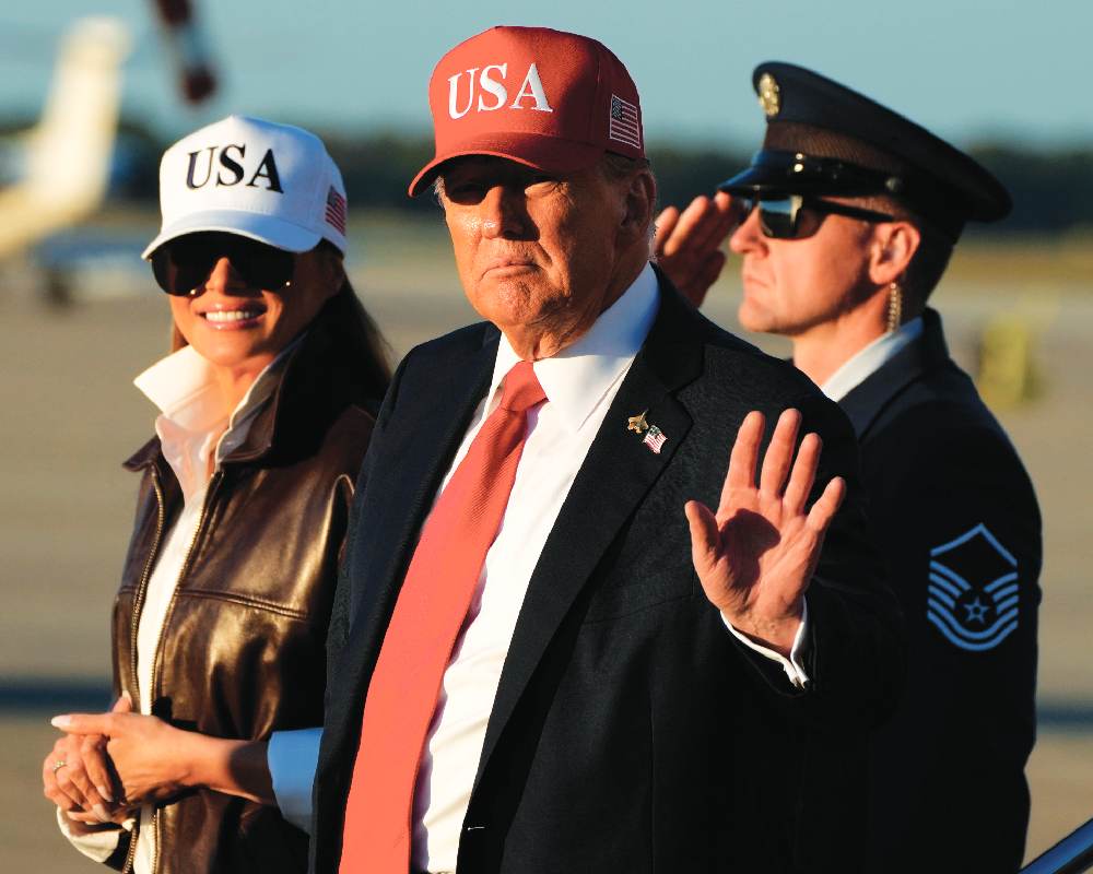 Donald Trump praises SEAL for Osama Bin Laden raid