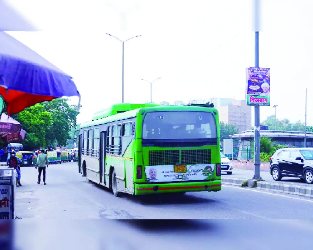 DTC’s average monthly income rises to Rs 93.96 crore in 2025–26
