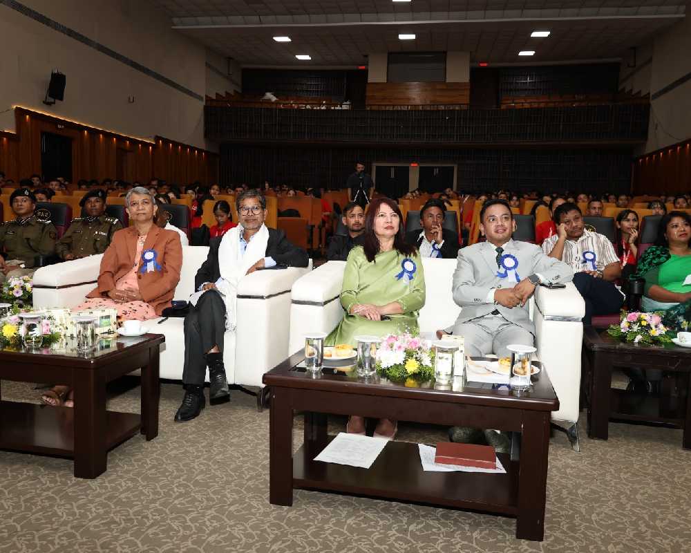 Emergency kits distributed to volunteers