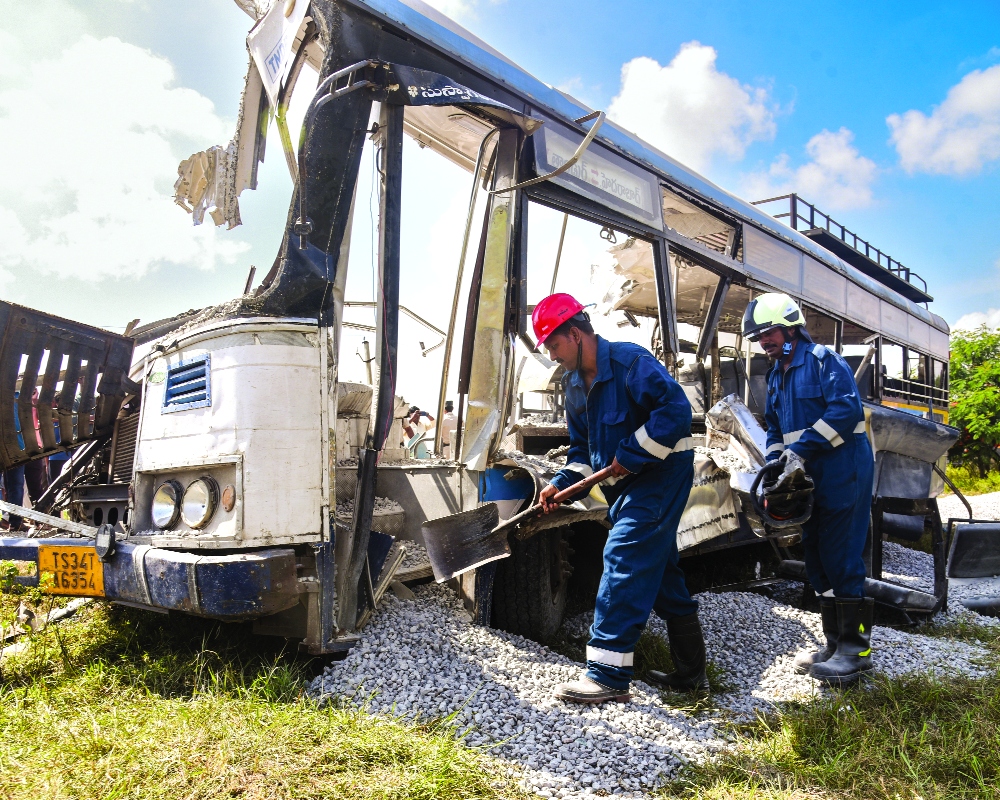 Endless grief: Buried alive at dawn