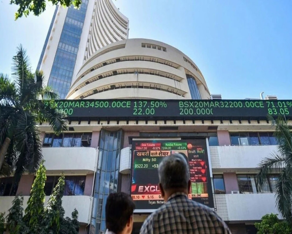 Equity MF inflows soar to near Rs 4 lakh cr in 2024; outlook cautious for 2025 amid volatility