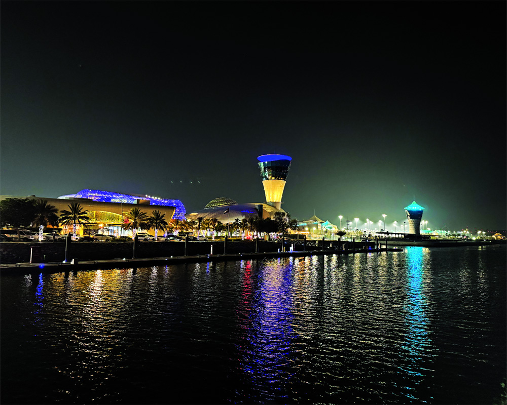 Experience Dunes and Domes in the Dazzling Desert of Abu Dhabi