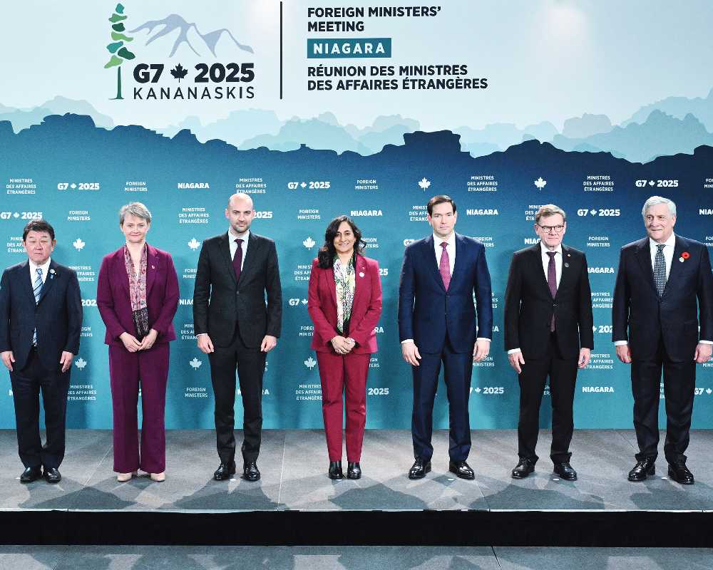 G7 diplomats meet amid trade tension