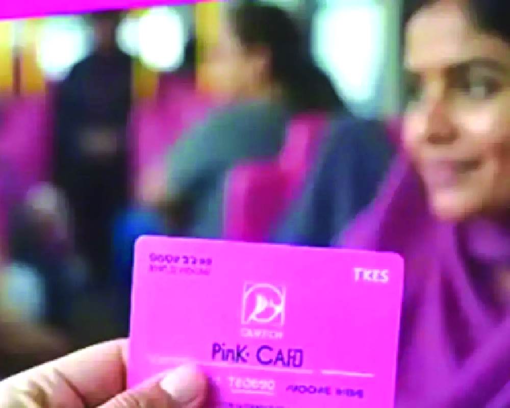 Govt launches Pink Saheli Smart Card for free bus travel