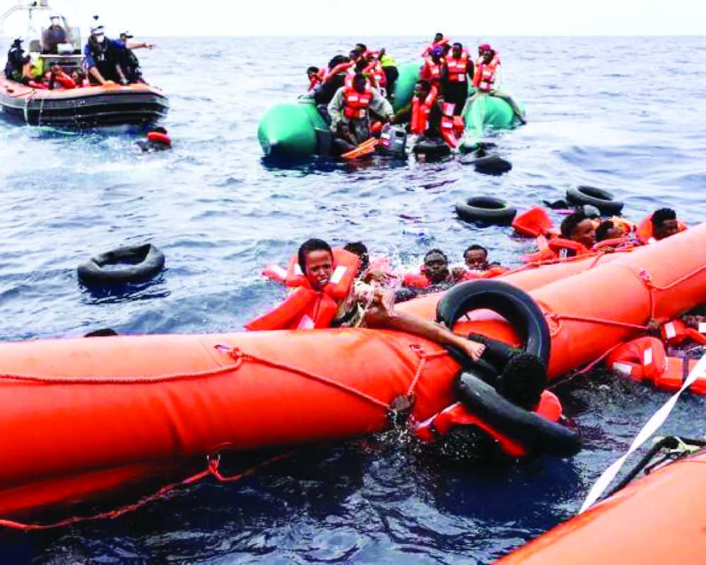 Inflatable boat sinks near Crete in Greece, 18 dead