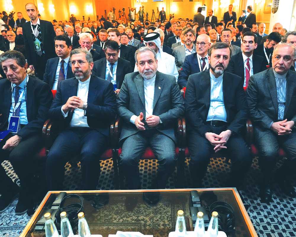 Iran no longer enriching uranium, says minister