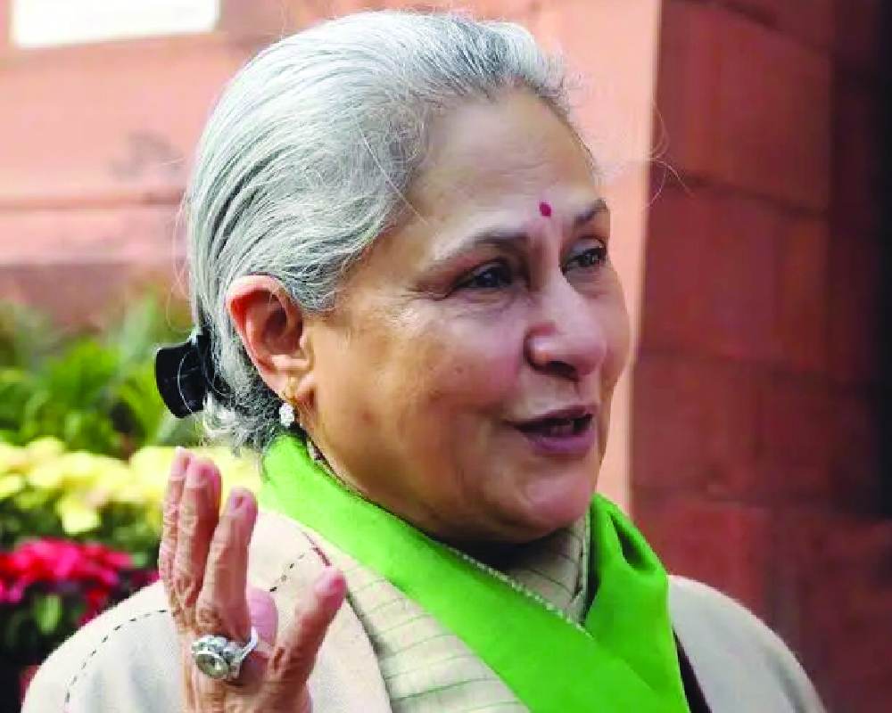 Jaya urges dedicated ambulance lanes, cites delays costing lives