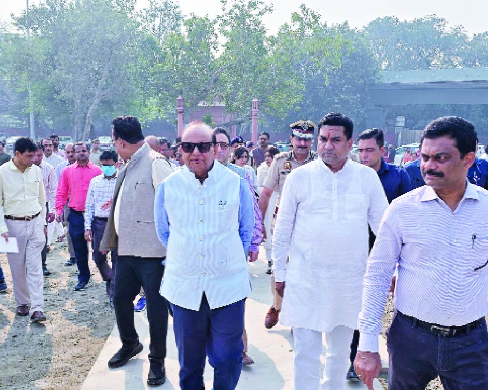 LG, Mishra inspects Vasudev Ghat