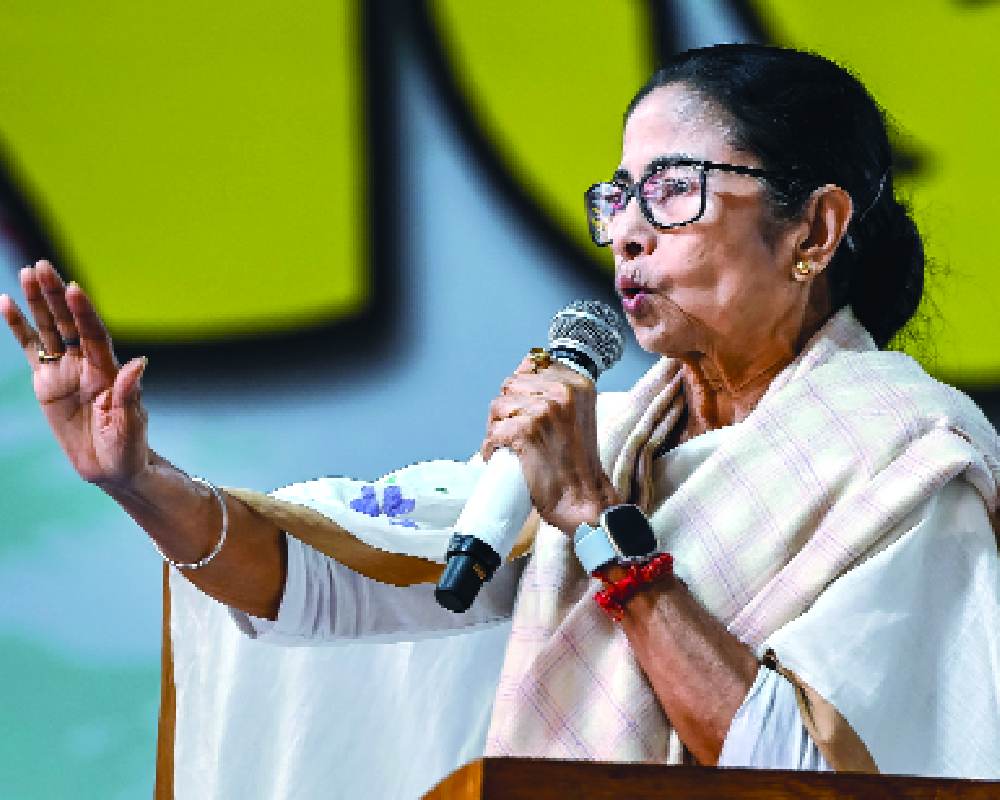 Mamata slams SIR, urges people to protest