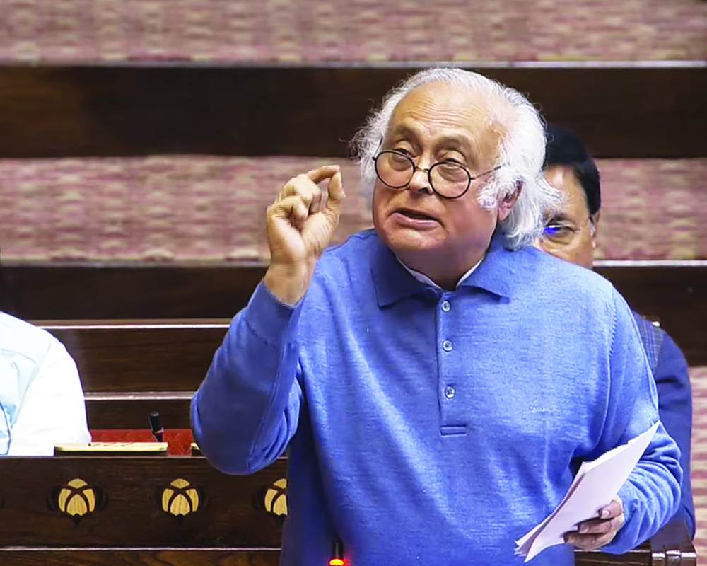 Opposition stages walkout in RS