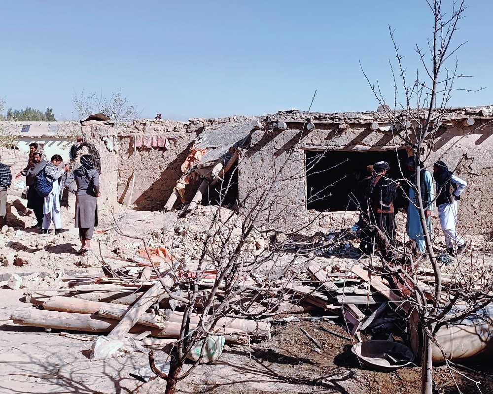 Pak strikes terrorist hideouts in Afghanistan