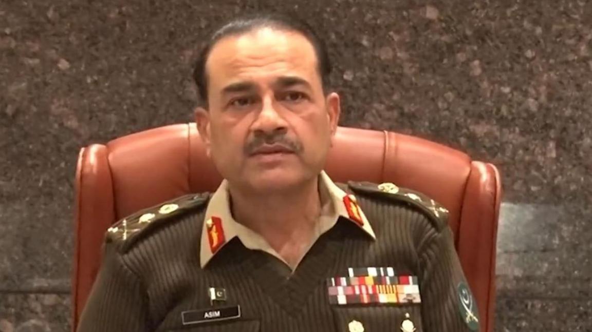 Pakistan brings in amendment to create new post of Chief of Defence Forces