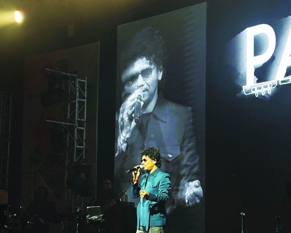 Papon lights up IRFC 40th Foundation Day