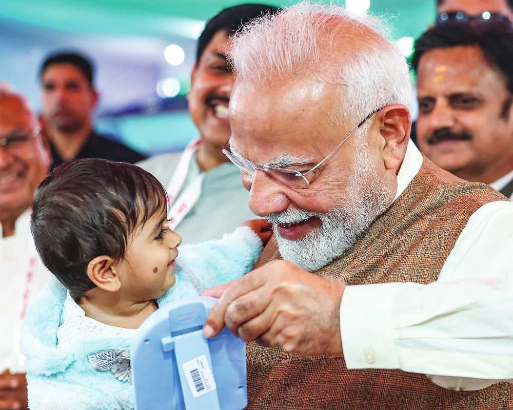 PM turns 75, leaders across parties extend wishes