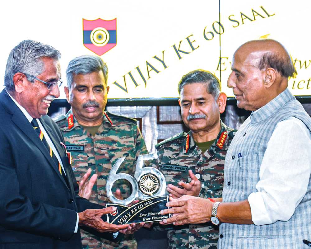 Rajnath hails Shastri, soldiers for 1965 war victory