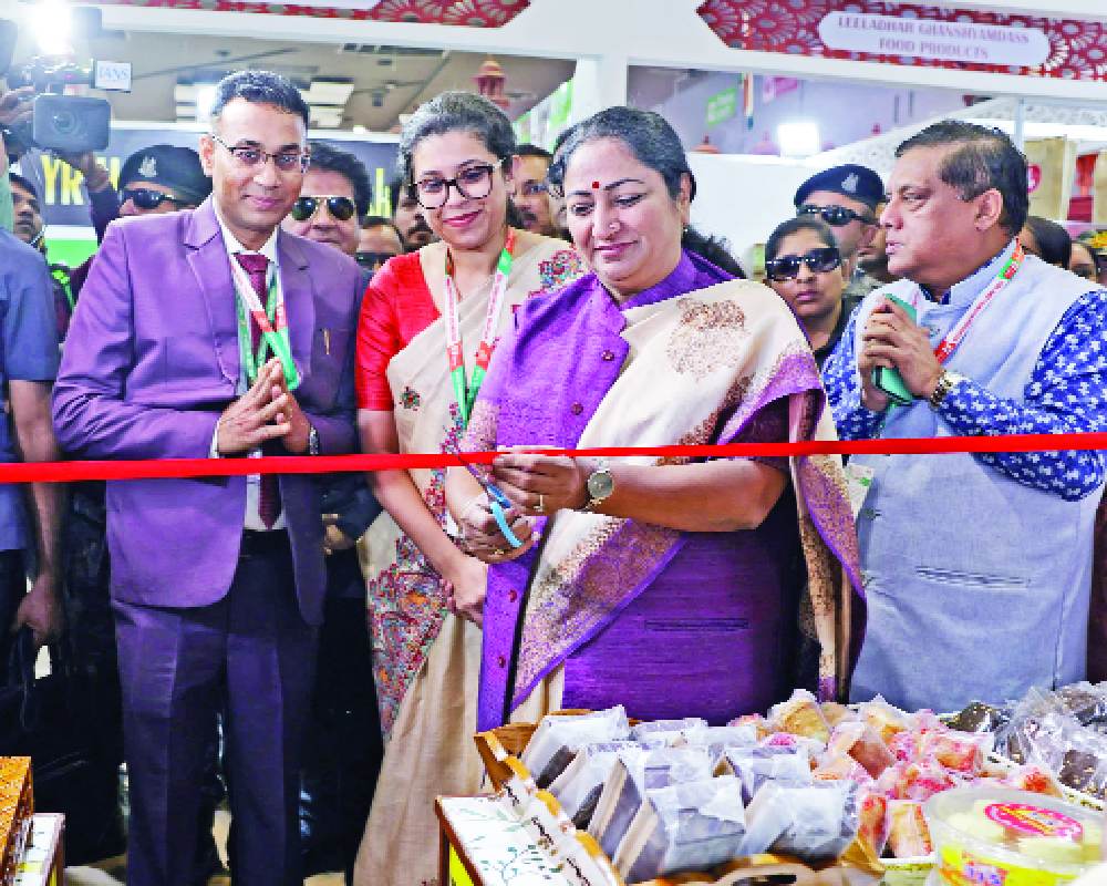 Rekha Gupta inaugurates Delhi Pavilion at Trade Fair