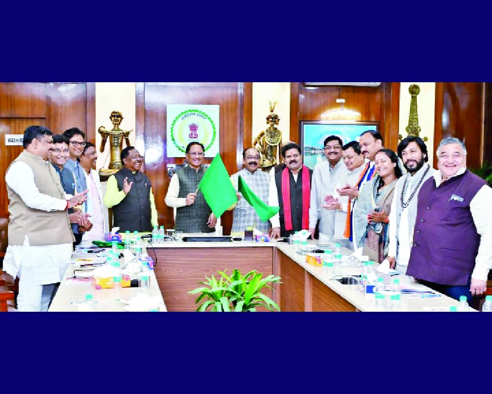 Sai rolls out Mukhyamantri Gramin Bus Seva Yojana-II to 180 villages