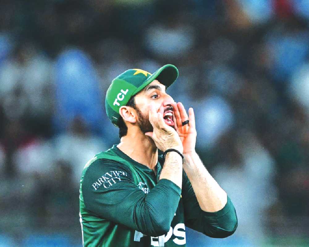 Shadab may lead Pakistan T20 side after return next month