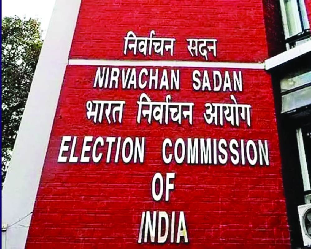 SIR: ECI files FIR against BLAs, show cause notices to BLOs