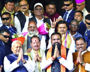 18th Bihar Assembly commences with swearing in of newly elected members