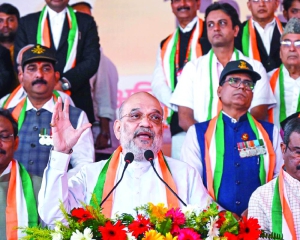 Amit Shah targets Lalu’s family