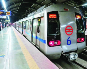 DMRC to run 40 extra weekday trips to reduce pollution