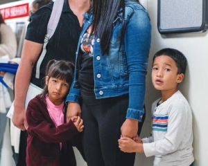 ICE opens call centre to track migrant children