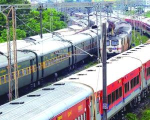 NHRC questions railways’ halal-only meat policy