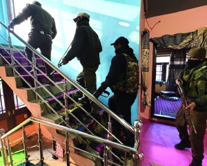 Police rip through J&K’s shadow web