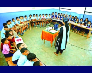 SC directs Kerala Govt to establish primary schools in areas lacking them