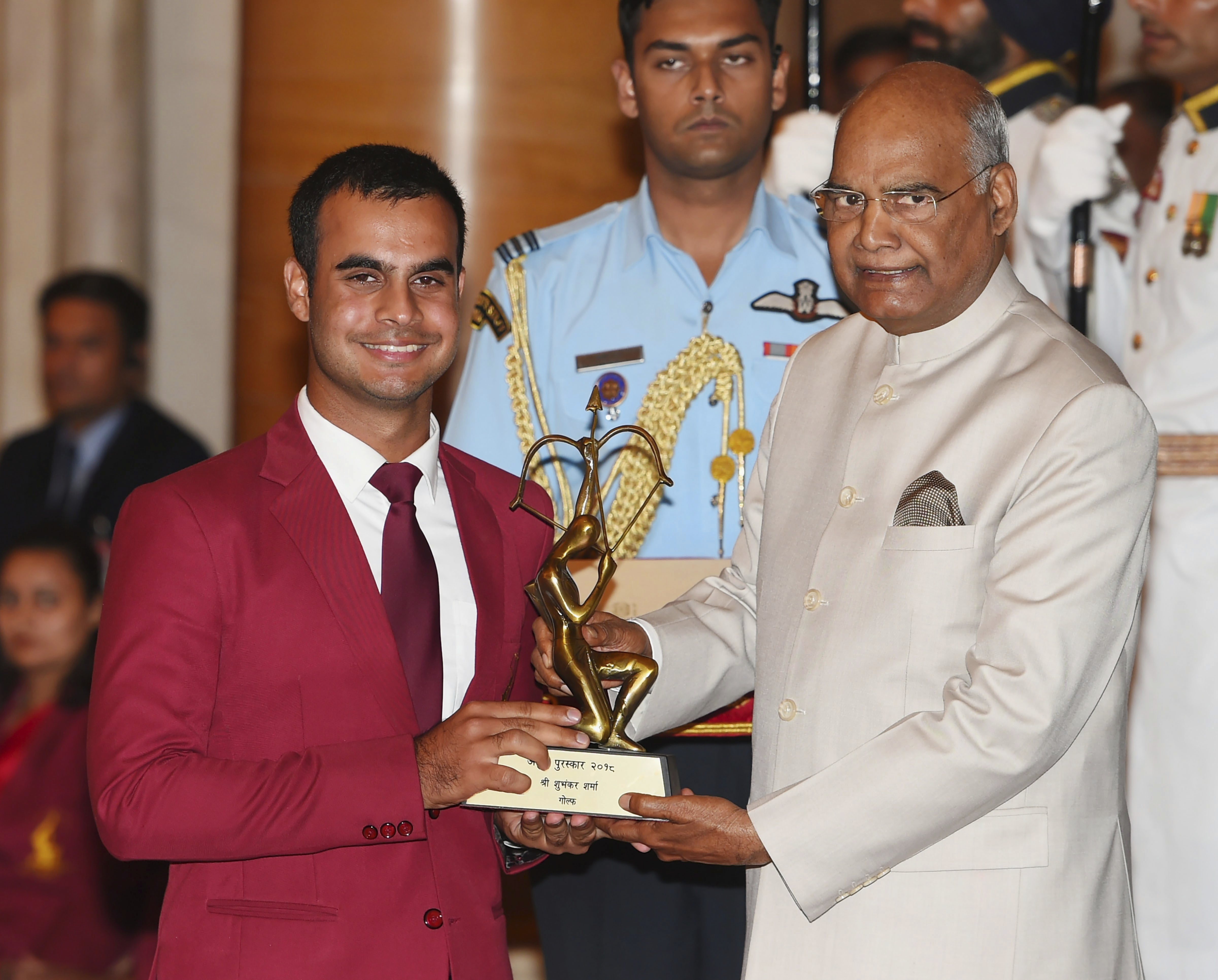 President Ram Nath Kovind presents Arjuna Award to Shubhakar Sharma at the National Sports and Adventure Award 2018 function at Rashtrapti Bhawan in New Delhi - PTI