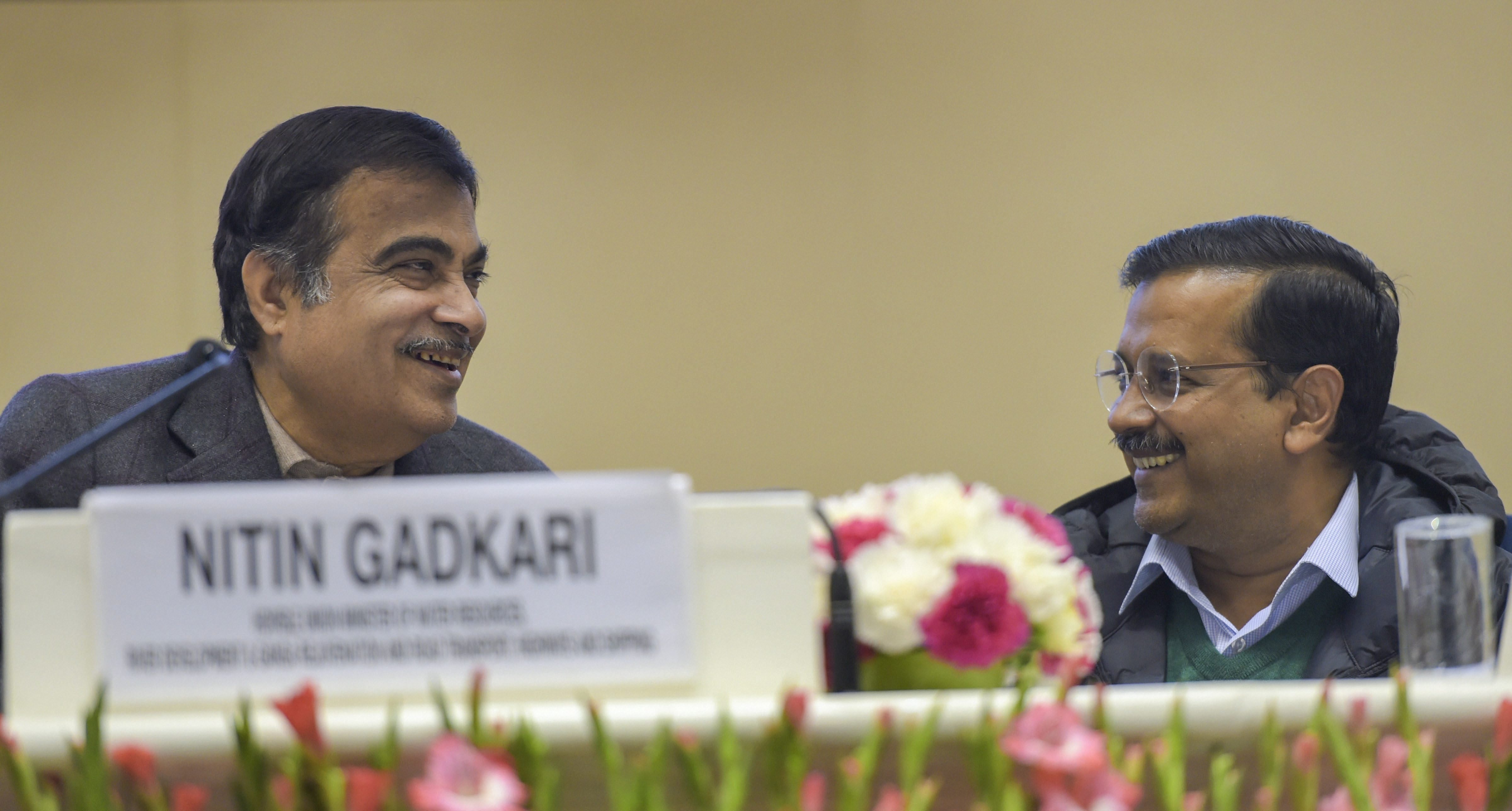 Union Minister for Water Resources Nitin Gadkari with Delhi Chief Minister Arvind Kejriwal during the foundation-laying ceremony of projects for Yamuna Rejuvenation and Namami Gange, in New Delhi - PTI