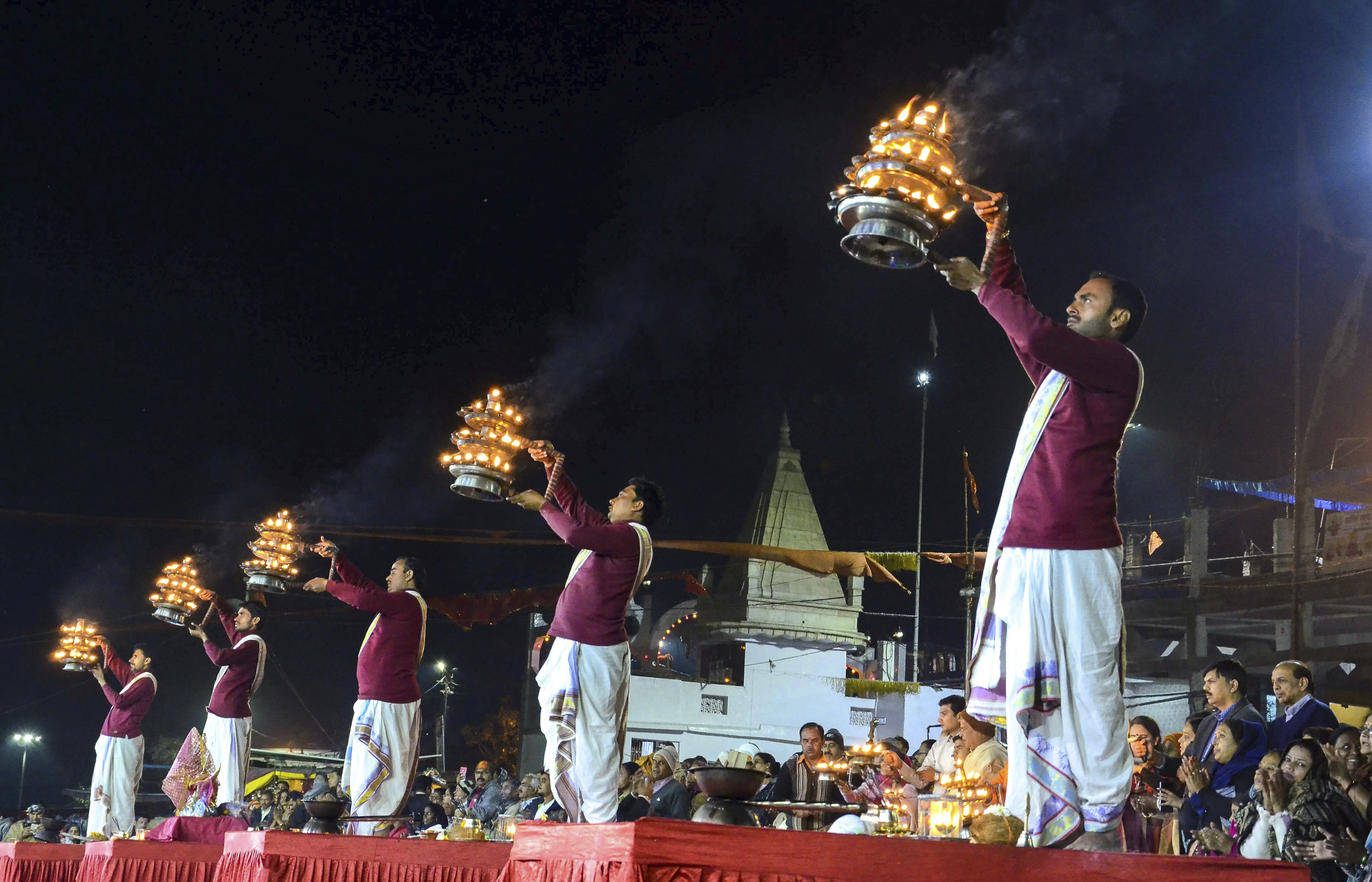 Priests perform 'Maha Aarti' on the eve of Narmada Jayanti in Jabalpur - PTI
