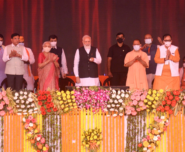 Prime Minister Narendra Modi Inaugurating the 9 Medical College at Siddharthnagar in UP - IANS